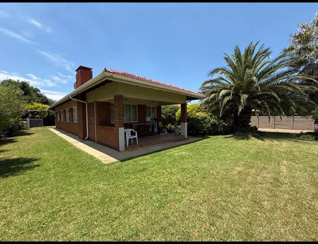 3 BEDROOM HOUSE FOR SALE IN VANDERBIJLPARK SW 5